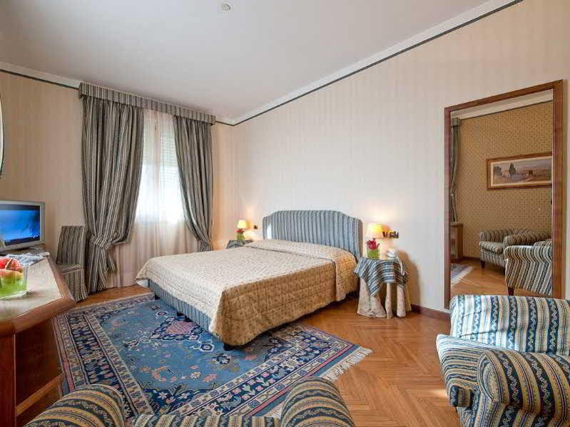 Hotel Grand Nizza Et Suisse