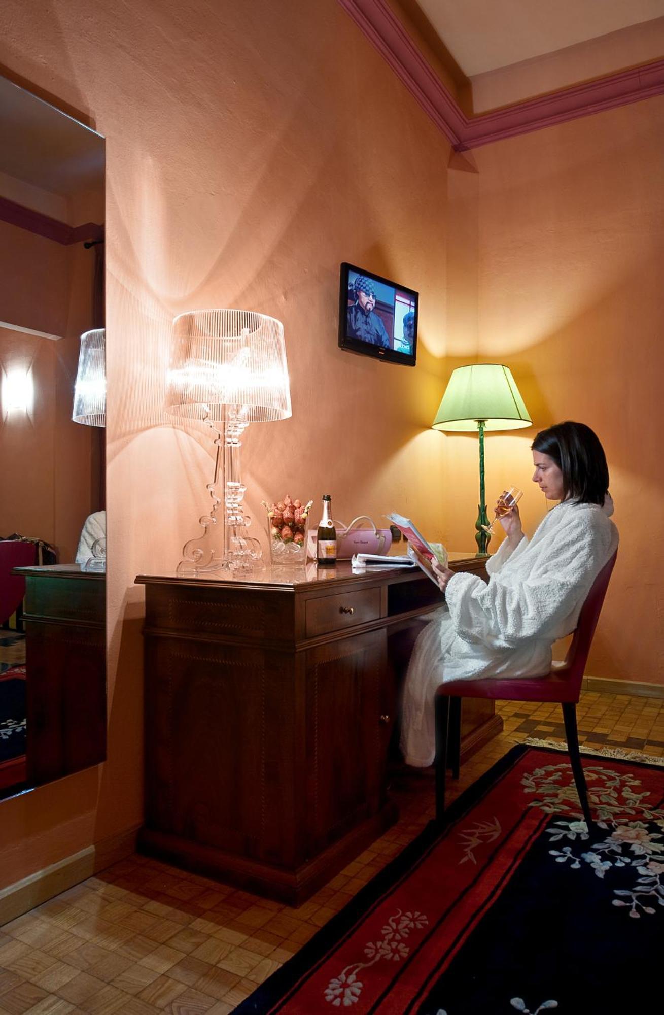 Hotel Grand Nizza Et Suisse 4*