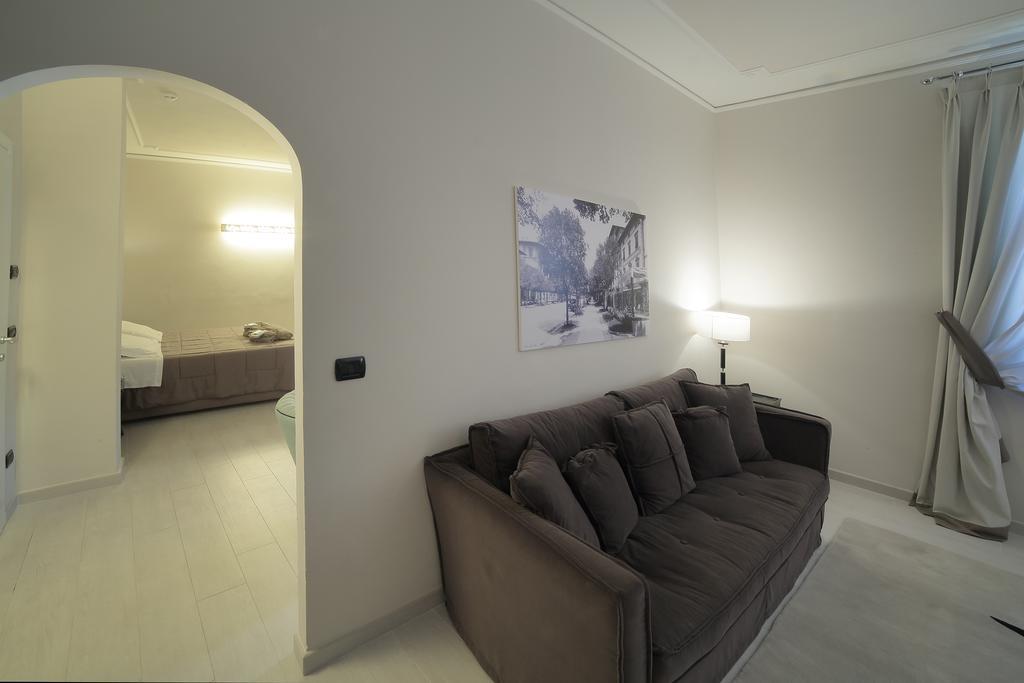 Hotel Grand Nizza Et Suisse 4*
